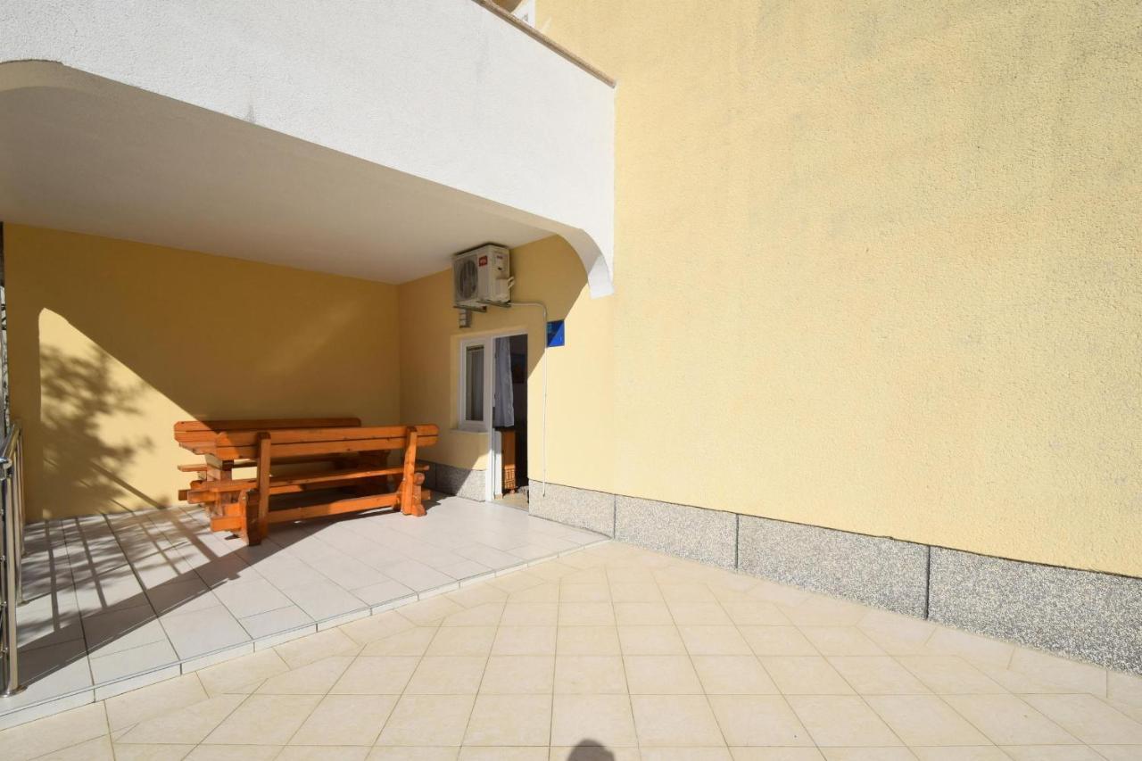Apartments Buturajac Đảo Krk Ngoại thất bức ảnh
