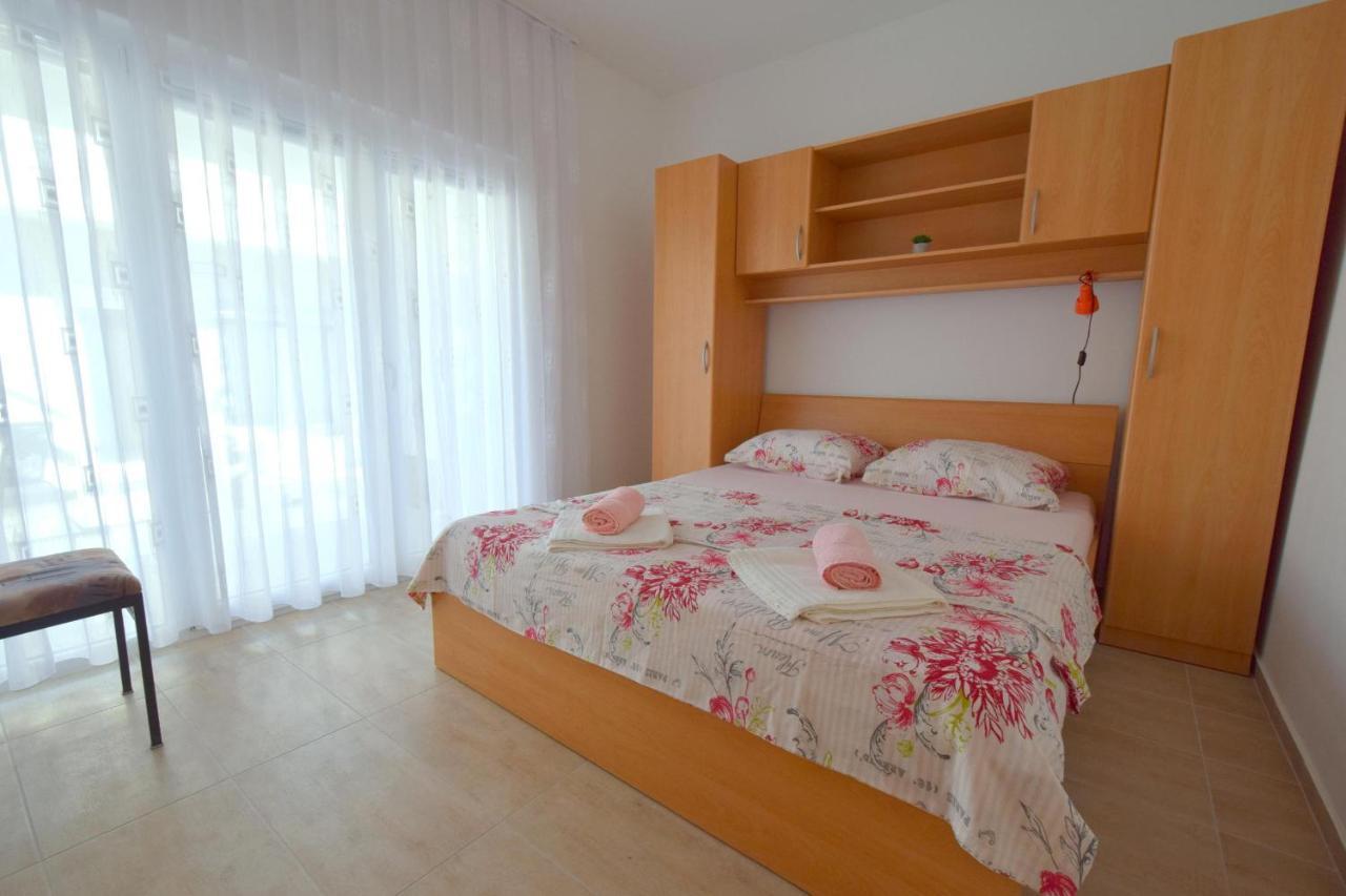 Apartments Buturajac Đảo Krk Ngoại thất bức ảnh
