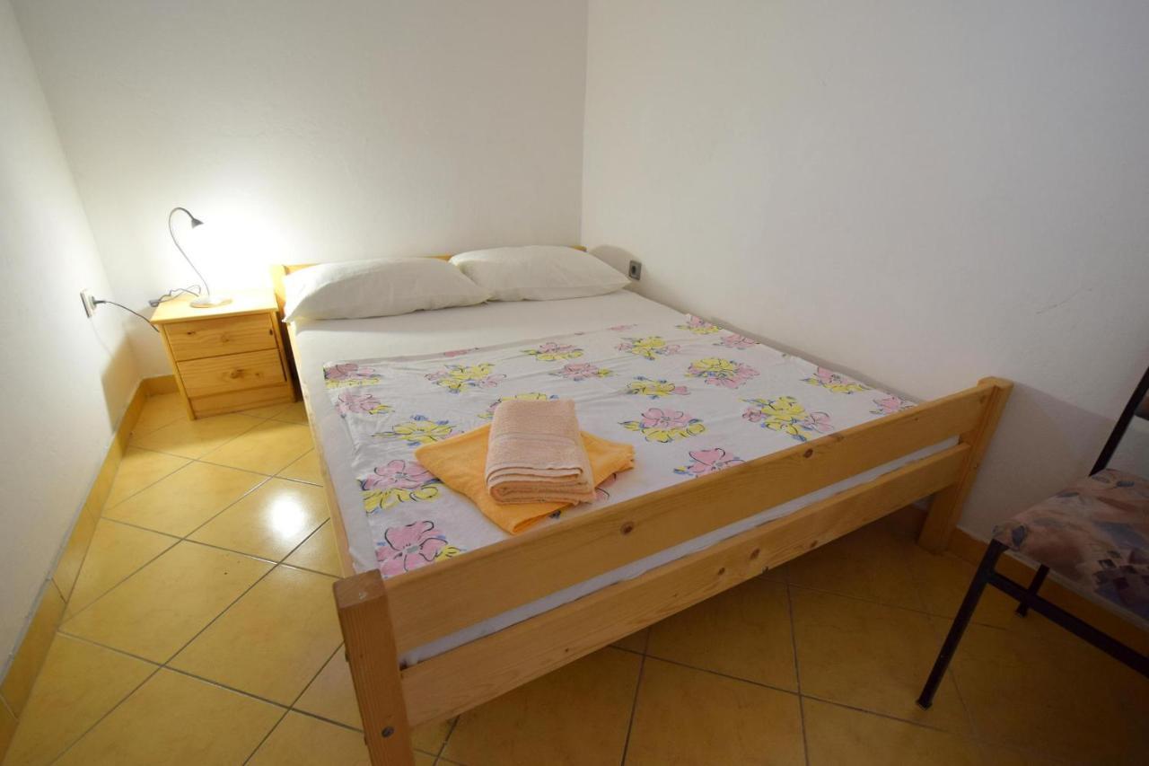 Apartments Buturajac Đảo Krk Ngoại thất bức ảnh